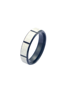 Black-tone stainless steel ring with brushed silver-tone panels, stylish and modern, available in Size No. 62.