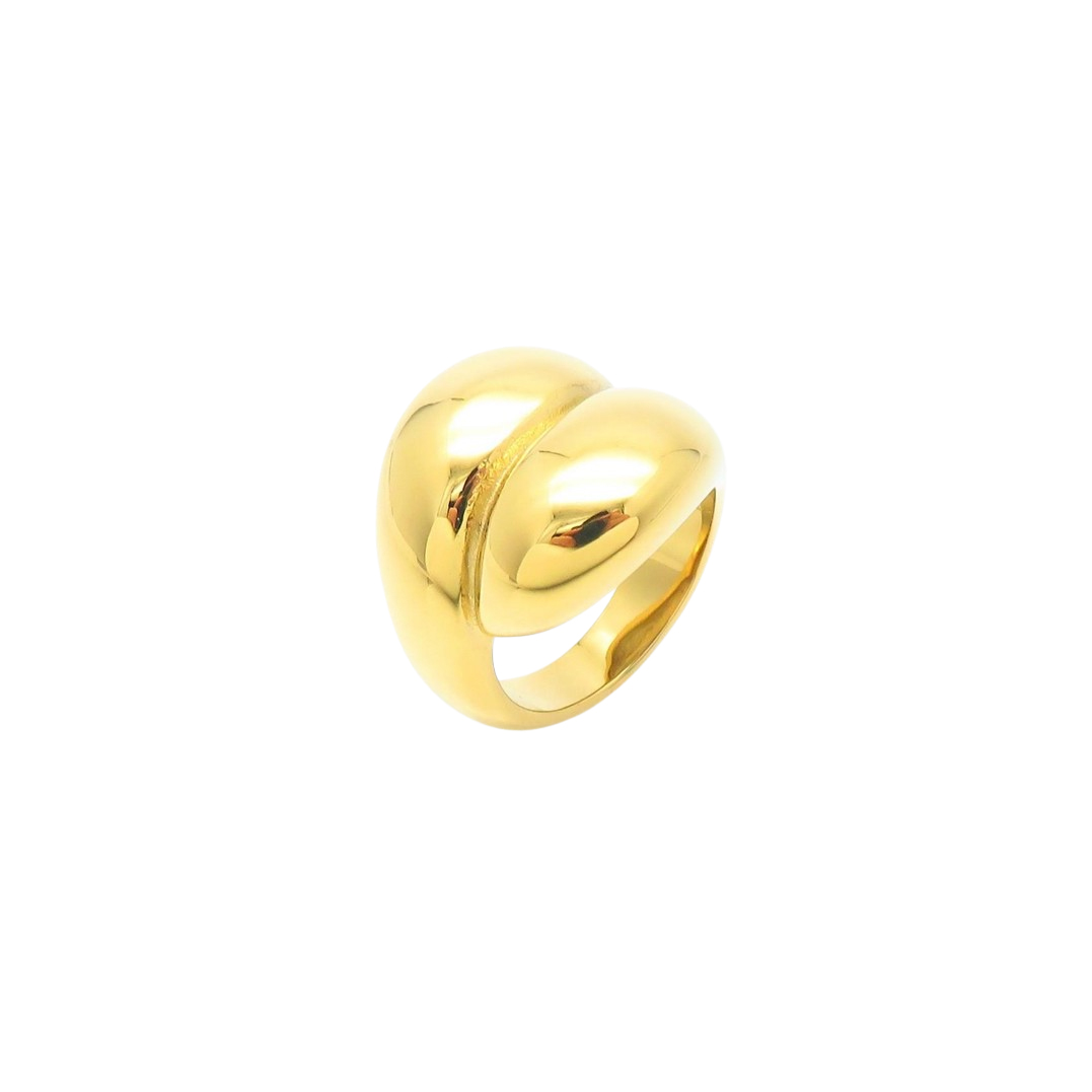 Chunky gold ring with a bold and distinctive design