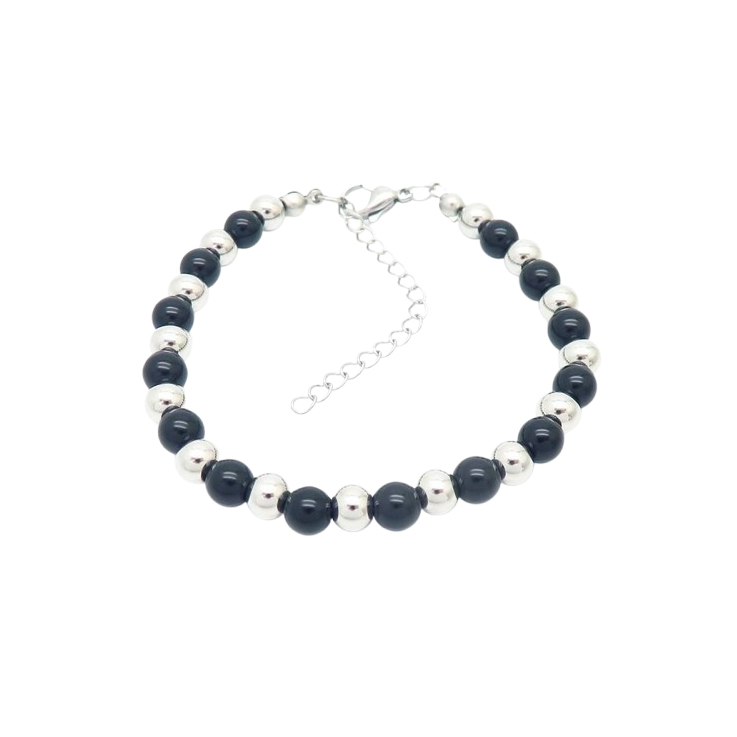 Beaded bracelet with alternating black and silver beads, perfect for a modern and elegant style.